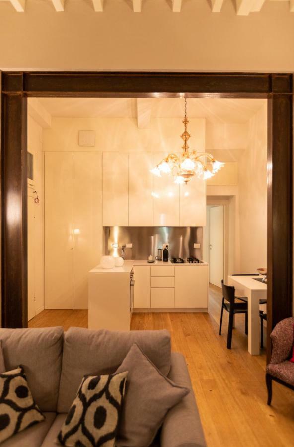 Santa Croce Luxury 2 Bedroom 佛罗伦萨 外观 照片