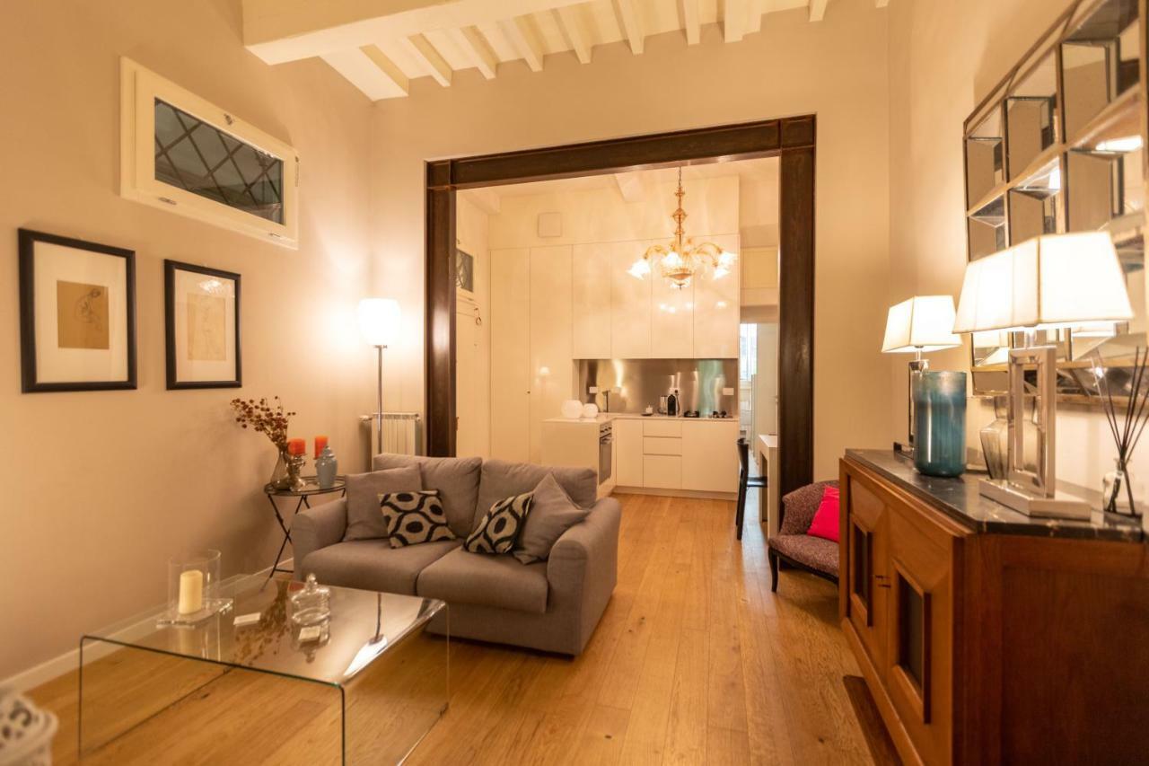 Santa Croce Luxury 2 Bedroom 佛罗伦萨 外观 照片